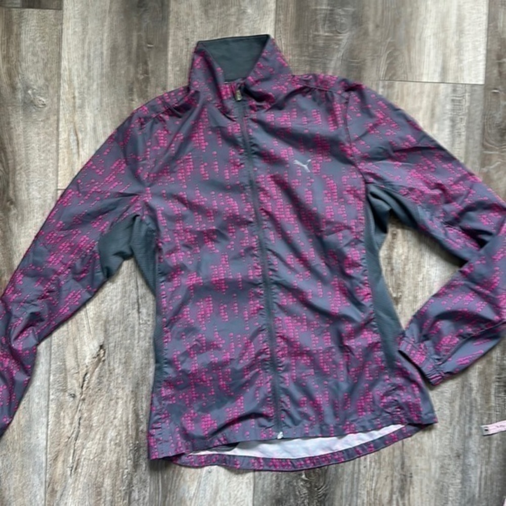 Puma jacket size small gray pink athletic zip up barbiecore